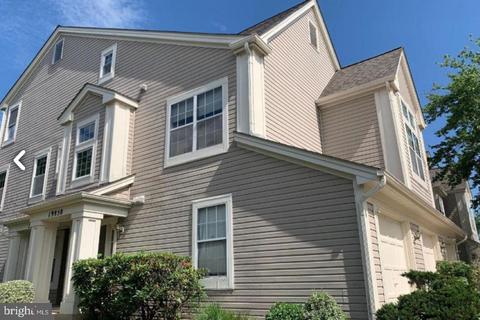 19950 Dunstable Cir #245, Germantown, MD 20876