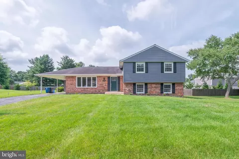 3908 Barnsley Ln, Olney, MD 20832