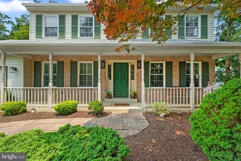 12901 Shaw Pl, Silver Spring, MD 20904