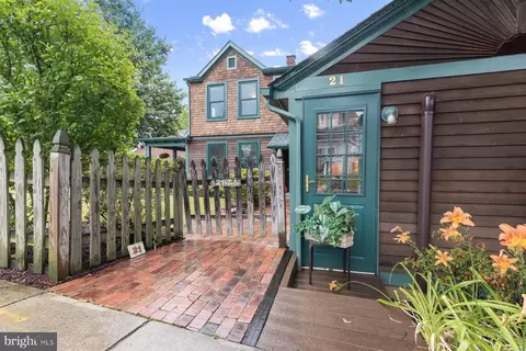 21 Vassar Cir, Glen Echo, MD 20812 photo 51