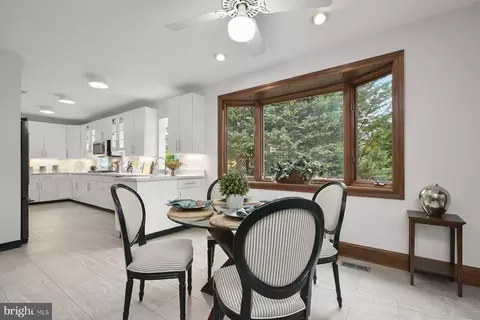 21 Vassar Cir, Glen Echo, MD 20812 photo 20