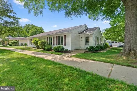 14621 Deerhurst Ter #213-A, Silver Spring, MD 20906