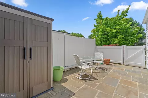 14621 Deerhurst Ter #213-A, Silver Spring, MD 20906 photo 6