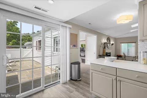 14621 Deerhurst Ter #213-A, Silver Spring, MD 20906 photo 14