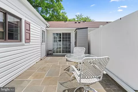 14621 Deerhurst Ter #213-A, Silver Spring, MD 20906 photo 5