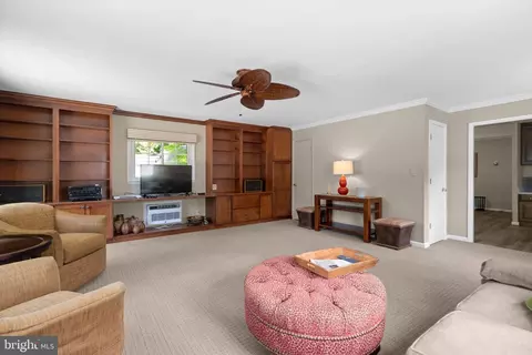 14621 Deerhurst Ter #213-A, Silver Spring, MD 20906 photo 11