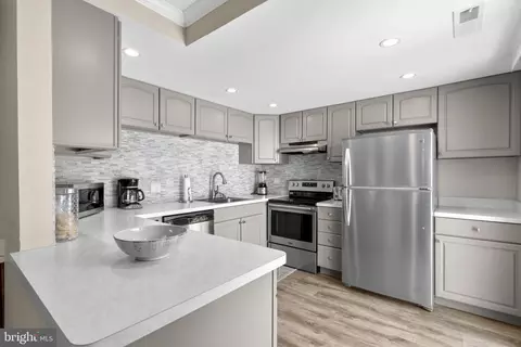 14621 Deerhurst Ter #213-A, Silver Spring, MD 20906 photo 15