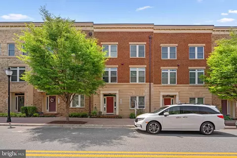 408 Uptown St, Gaithersburg, MD 20878