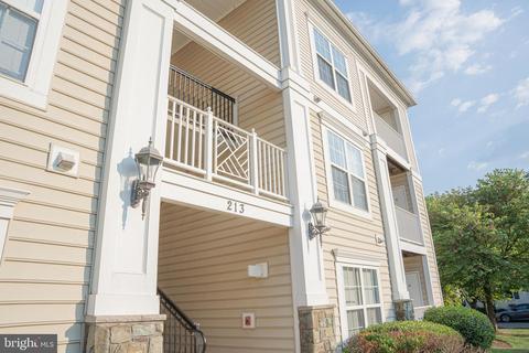 213 Marsh Hollow Pl #B, Rockville, MD 20850