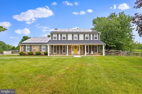 1 Glenhurst Ct, North Potomac, MD 20878