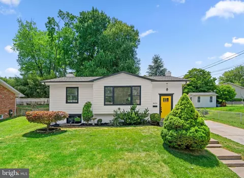 4626 Glasgow Dr, Rockville, MD 20853