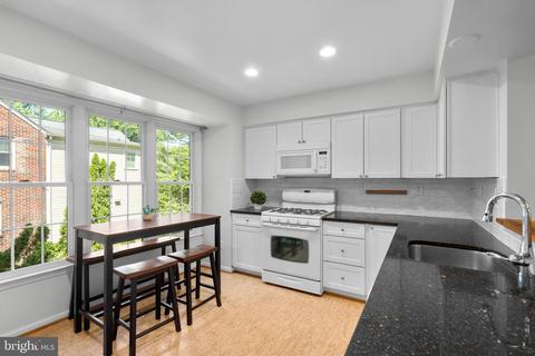 1111 Fairview Ct, Silver Spring, MD 20910 photo 14