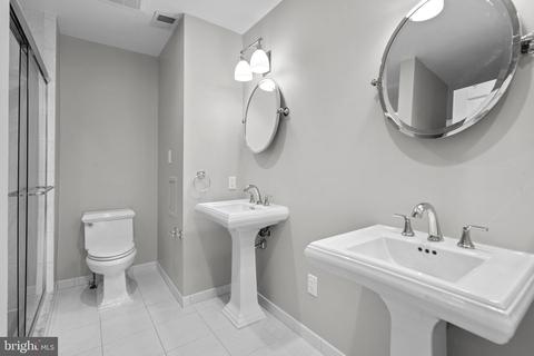 1111 Fairview Ct, Silver Spring, MD 20910 photo 20