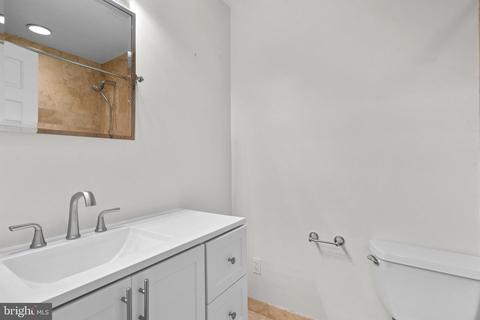 1111 Fairview Ct, Silver Spring, MD 20910 photo 22