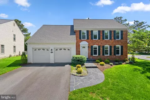 17549 Gatsby Ter, Olney, MD 20832