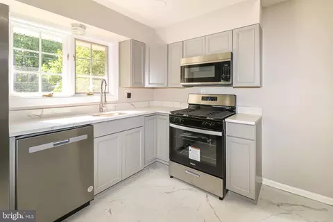 10413 Royal Rd, Silver Spring, MD 20903 photo 4