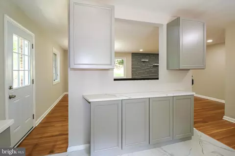 10413 Royal Rd, Silver Spring, MD 20903 photo 6