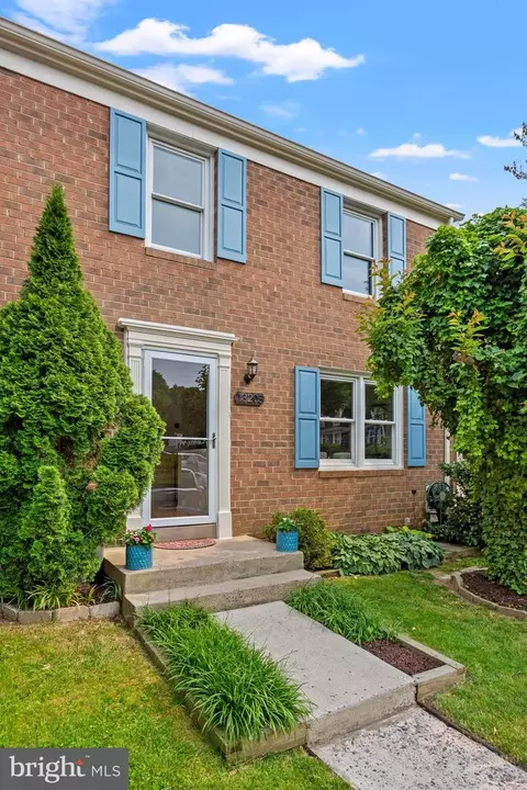 13205 Black Walnut Ct, Silver Spring, MD 20906