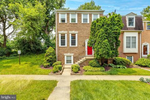 66 Catoctin Ct, Silver Spring, MD 20906