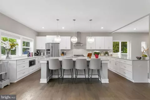 124 Woodridge Ave, Silver Spring, MD 20901