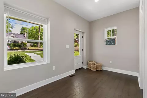 124 Woodridge Ave, Silver Spring, MD 20901 photo 9