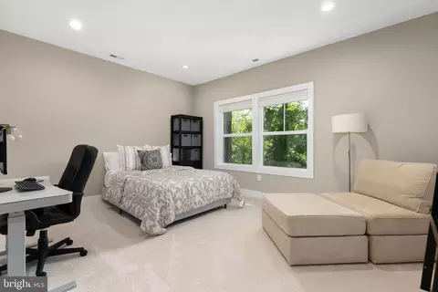 124 Woodridge Ave, Silver Spring, MD 20901 photo 48