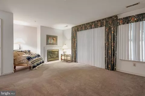 1803 Locust Grove Rd, Silver Spring, MD 20910 photo 23