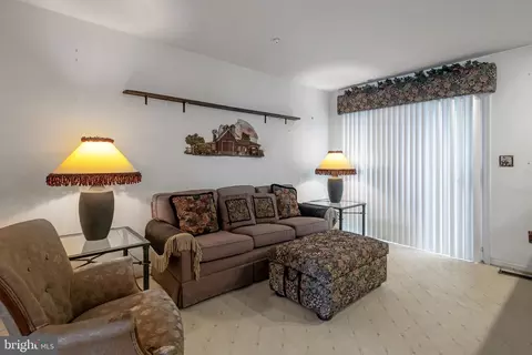 1803 Locust Grove Rd, Silver Spring, MD 20910 photo 13
