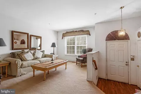 1803 Locust Grove Rd, Silver Spring, MD 20910 photo 4