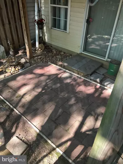 1803 Locust Grove Rd, Silver Spring, MD 20910 photo 28