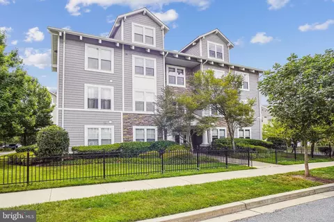 23730 Clarksmeade Dr #301, Clarksburg, MD 20871