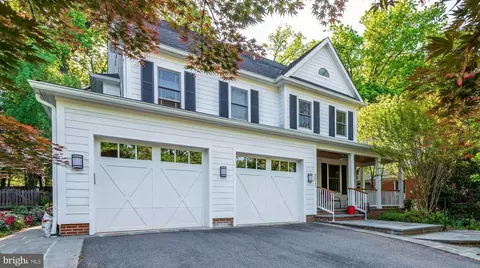 9611 Page Ave, Bethesda, MD 20814