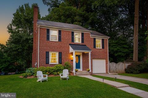 9227 Mintwood St, Silver Spring, MD 20901
