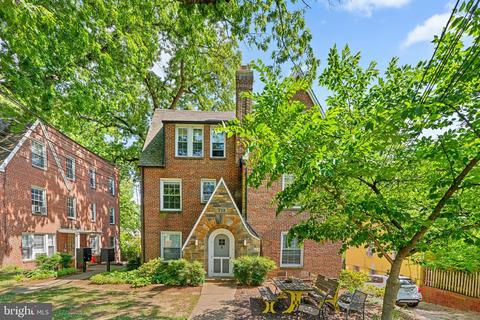 719 Erie Ave #719-4, Takoma Park, MD 20912
