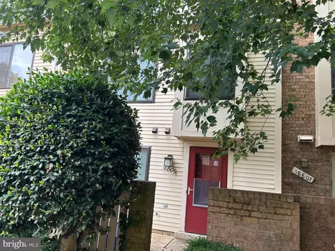 18805 Nathans Pl, Montgomery Village, MD 20886