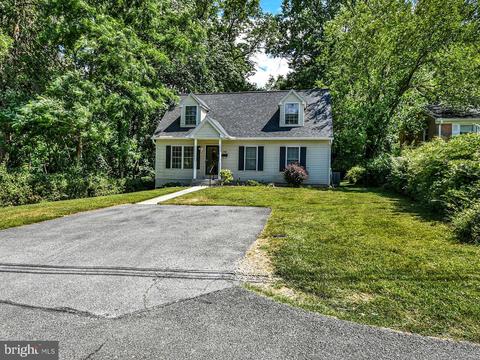 1304 Wheaton Ln, Silver Spring, MD 20902 photo 2