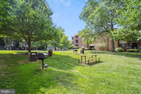 9804 Georgia Ave #23-201, Silver Spring, MD 20902 photo 23