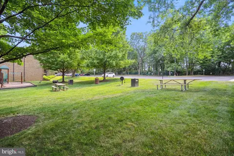 9804 Georgia Ave #23-201, Silver Spring, MD 20902 photo 24