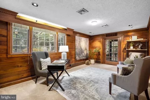 9218 Colesville Rd, Silver Spring, MD 20910 photo 14