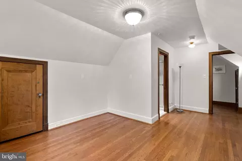 9218 Colesville Rd, Silver Spring, MD 20910 photo 40