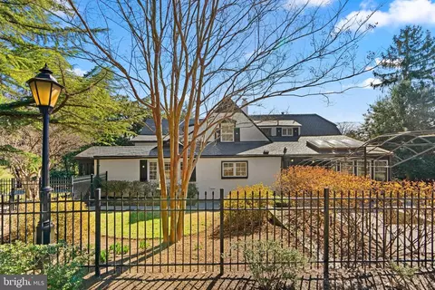 9218 Colesville Rd, Silver Spring, MD 20910 photo 21