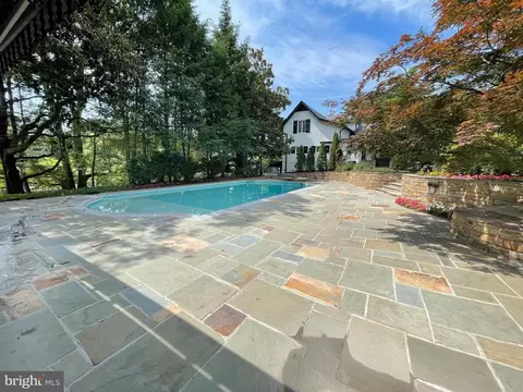 9218 Colesville Rd, Silver Spring, MD 20910 photo 58