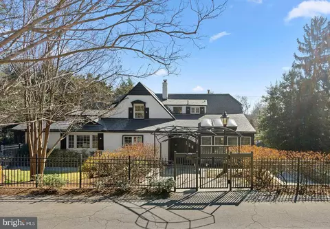 9218 Colesville Rd, Silver Spring, MD 20910 photo 72