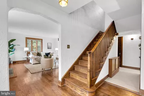 9218 Colesville Rd, Silver Spring, MD 20910 photo 23