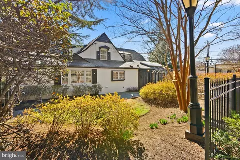 9218 Colesville Rd, Silver Spring, MD 20910 photo 54