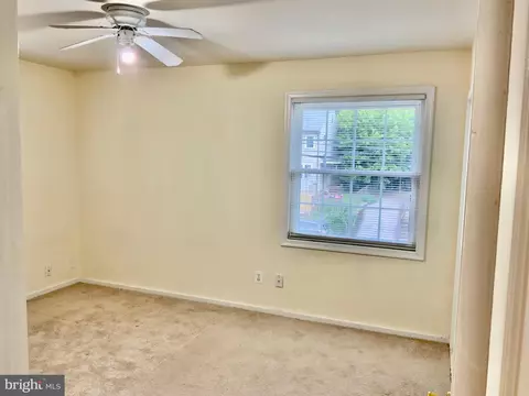 12029 Bluhill Rd, Silver Spring, MD 20902 photo 9