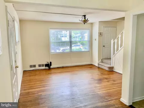 12029 Bluhill Rd, Silver Spring, MD 20902 photo 5