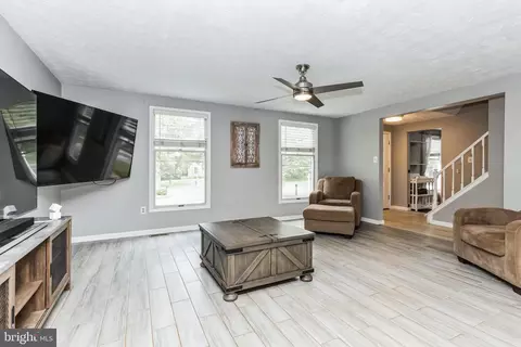 1233 Windmill Ln, Silver Spring, MD 20905 photo 3