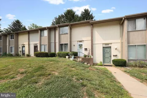 9624 Horizon Run Rd #17-D, Montgomery Village, MD 20886