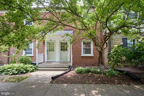 1738 E West Hwy, Silver Spring, MD 20910 photo 2